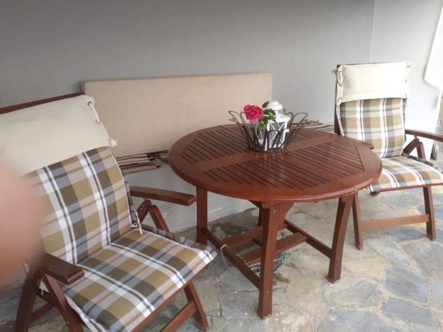 Athena'S Guest House Stagiates Exterior foto